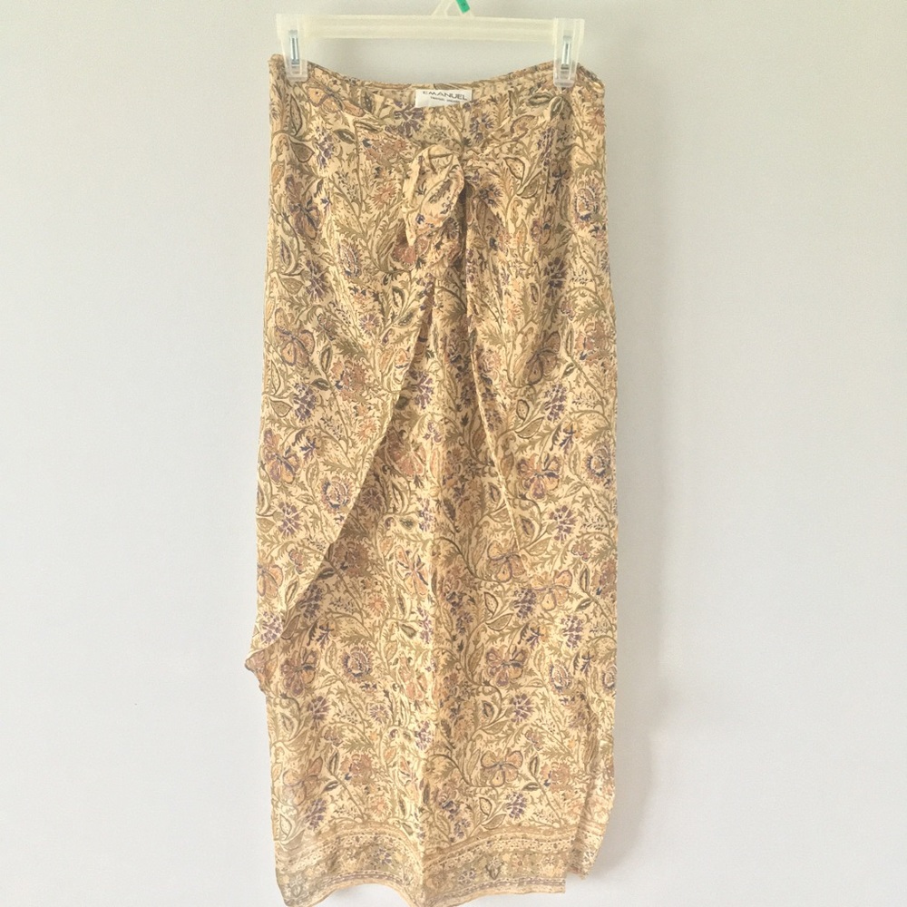Vintage maxi skirt with tie